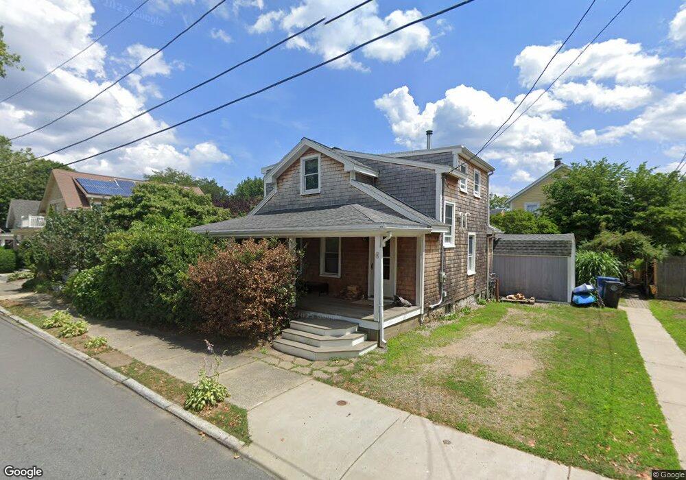 11 Sutton Ave, Salem, MA 01970 - photo 1