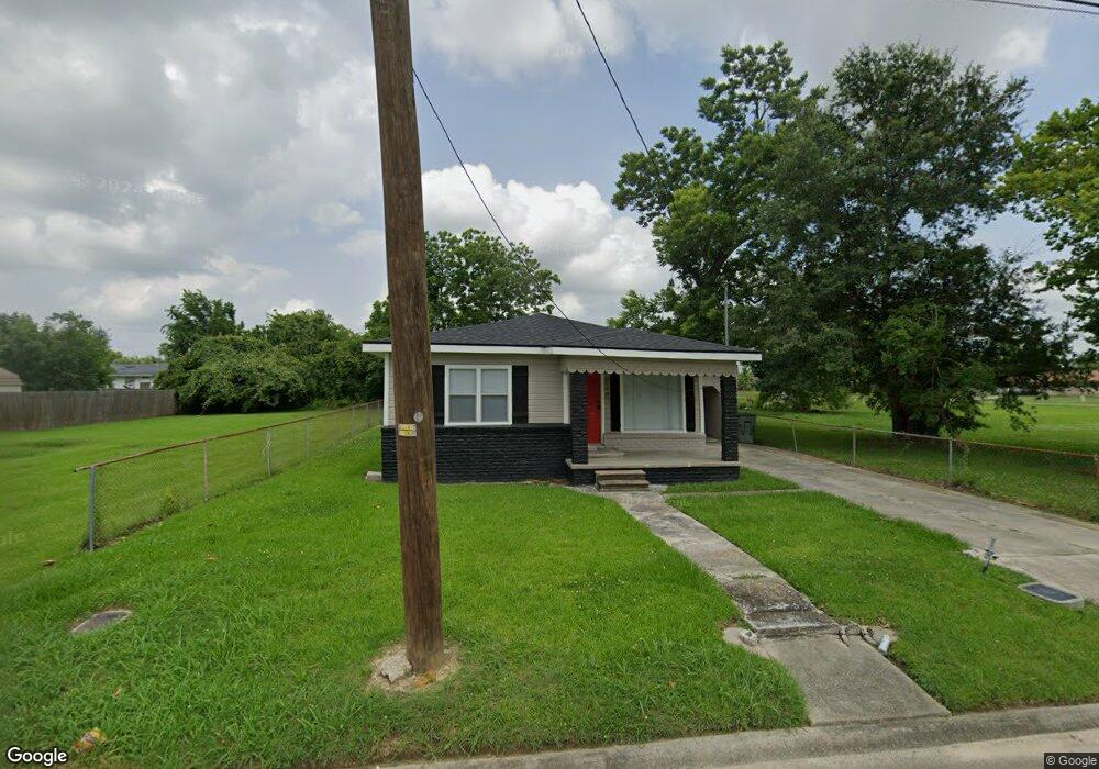 618 Simmons St, Lake Charles, LA 70601 - photo 1