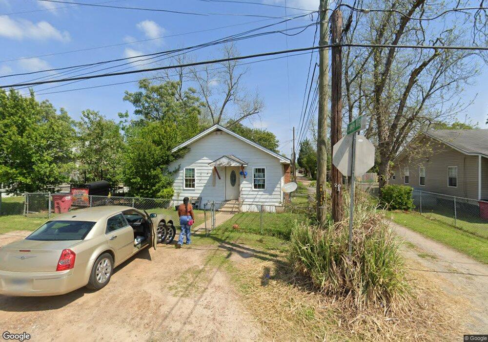 113 11th St W, Tifton, GA 31794 - photo 1