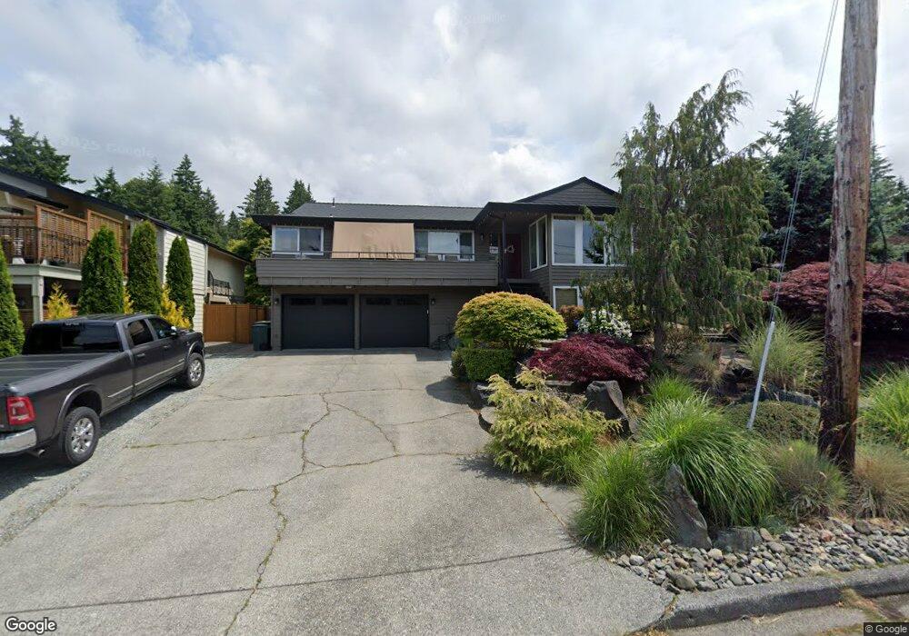 1009 8th Ave S, Edmonds, WA 98020 - photo 1