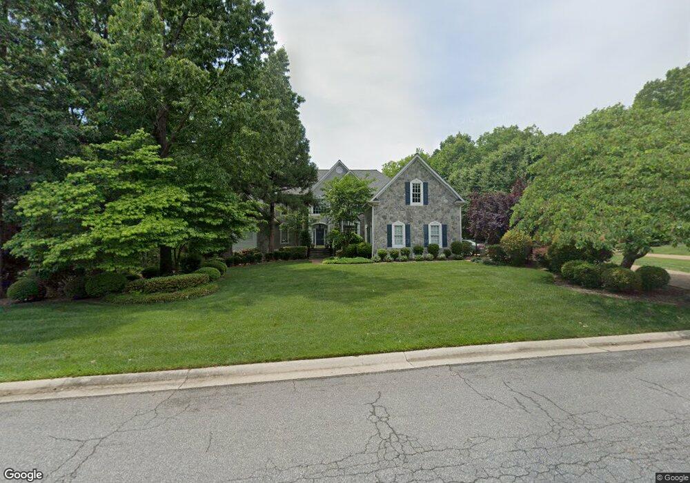 2819 Oak Point Ln, Henrico, VA 23233 - photo 1