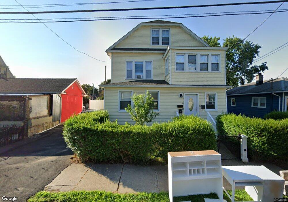 25 Robin St unit 27, Bridgeport, CT 06606 - photo 1