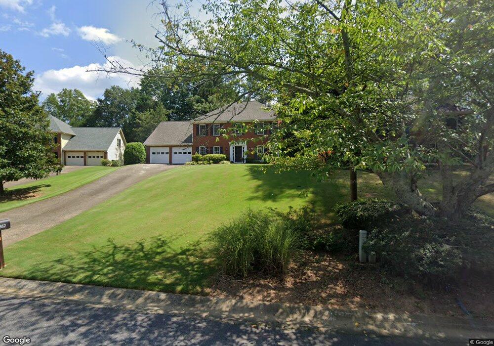 2552 Barry Ct, Marietta, GA 30062 - photo 1