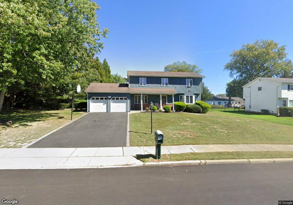 36 Fairfield Dr, Dix Hills, NY 11746 - photo 1