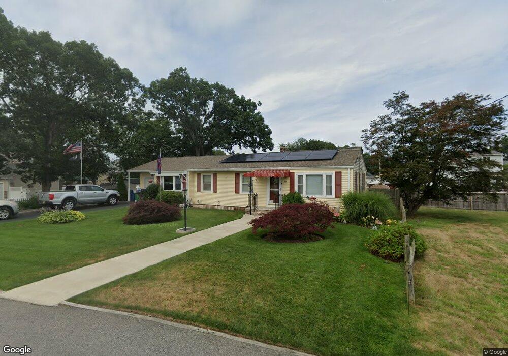 59 Lufkin Ct, Warwick, RI 02888 - photo 1