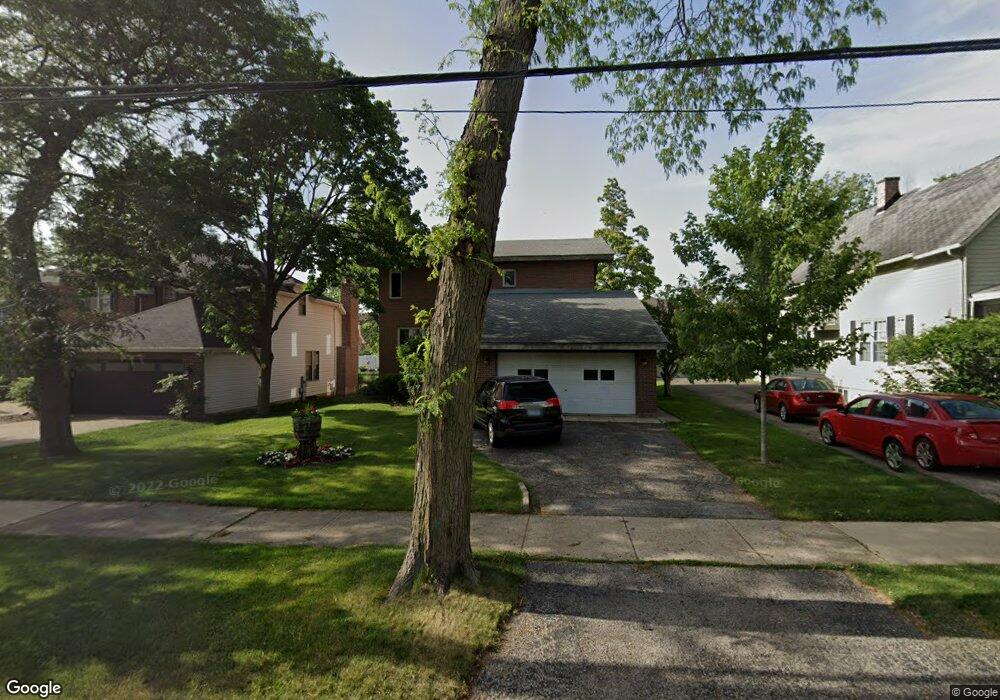 469 W 2nd St, Elmhurst, IL 60126 - photo 1