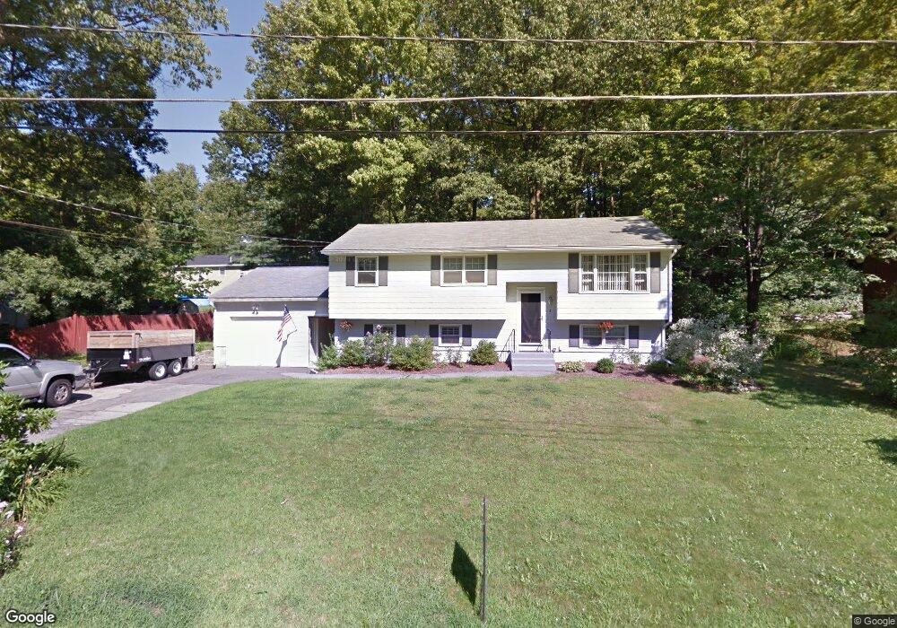 4 Addison Dr, Nashua, NH 03062 - photo 1