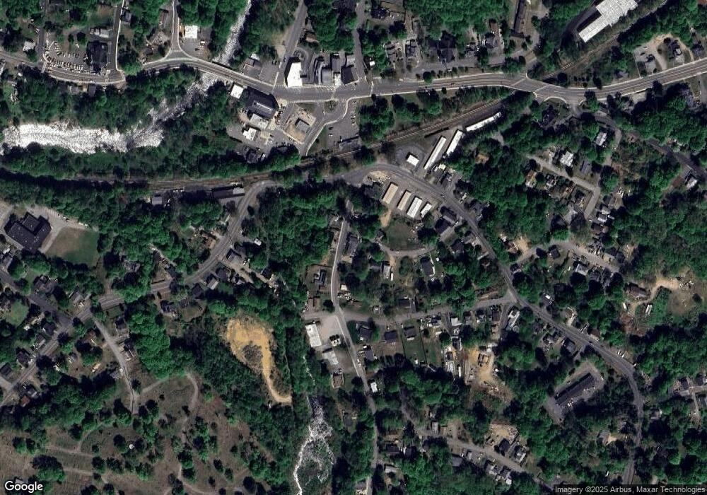 31 Comins Pond Rd unit 3, Warren, MA 01083 - photo 1