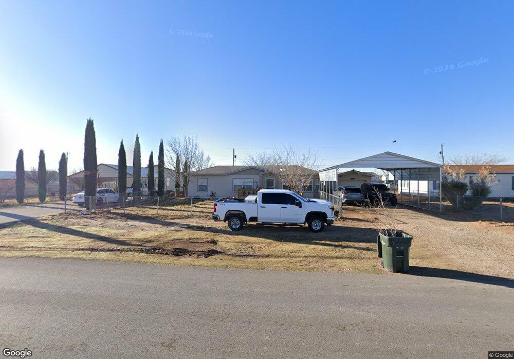 1009 Hidalgo Rd, Carlsbad, NM 88220 - photo 1