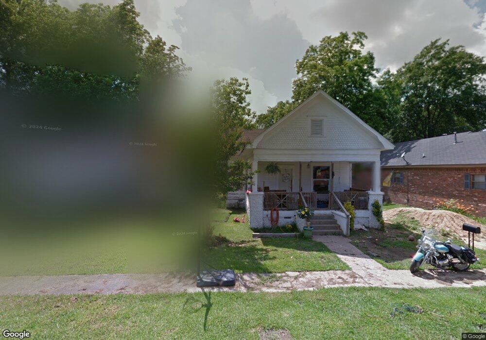 910 S Maple St, Stuttgart, AR 72160 - photo 1