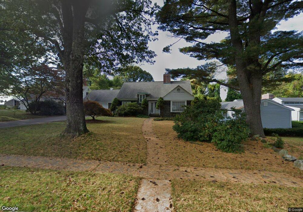 140 Westridge Dr, Waterbury, CT 06708 - photo 1