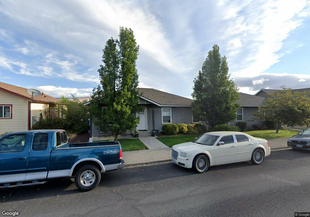 1305 E 12th St unit 3, the Dalles, OR 97058 - photo 1