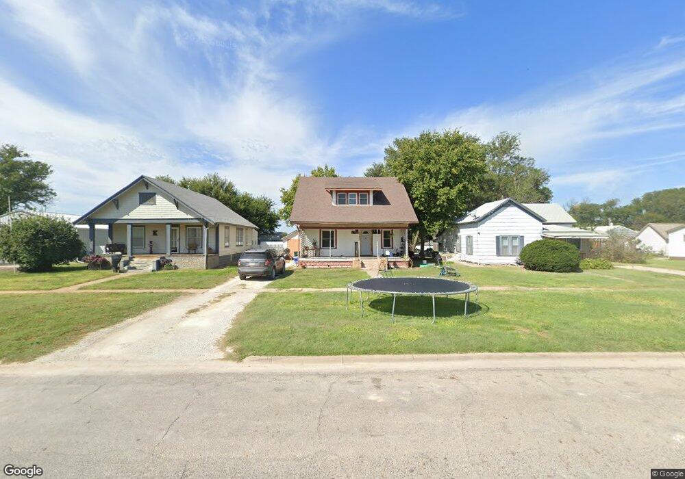 315 S 3rd St, Osborne, KS 67473 - photo 1