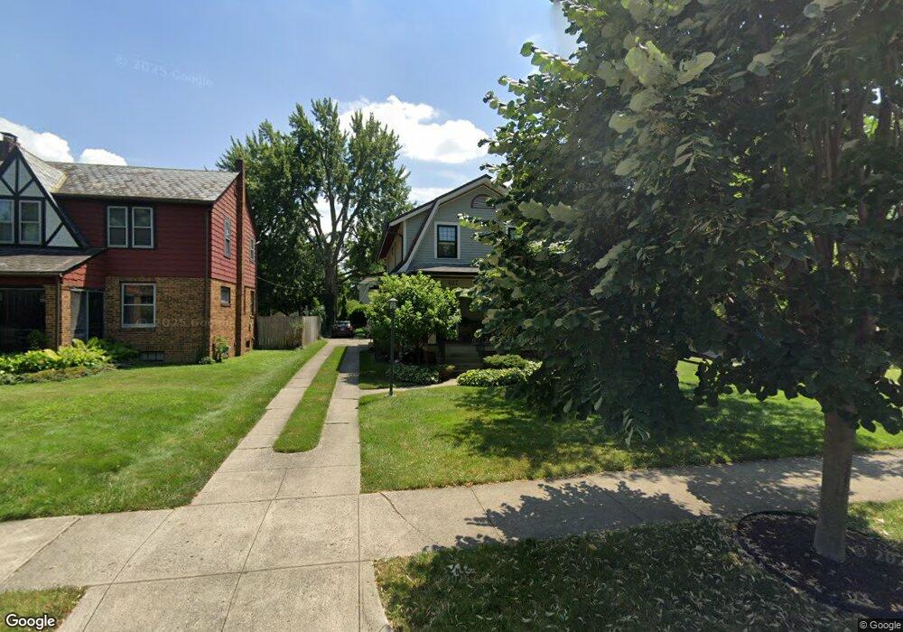 427 E Dunedin Rd, Columbus, OH 43214 - photo 1