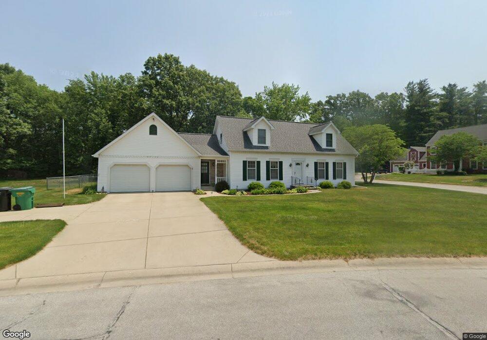 57130 Pine View Dr, South Bend, IN 46619 - photo 1