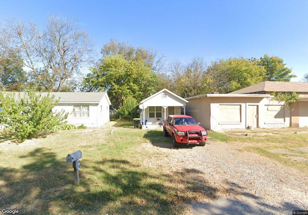 704 W 18th St, Ada, OK 74820 - photo 1