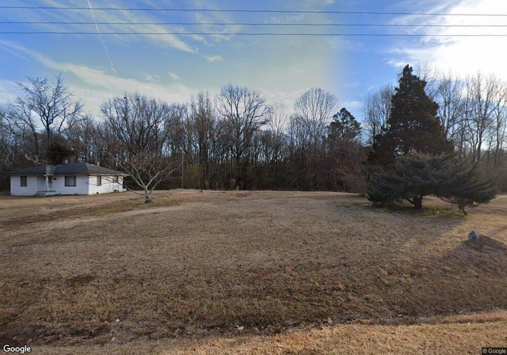 1009 Raleigh St, Oxford, NC 27565 - photo 1