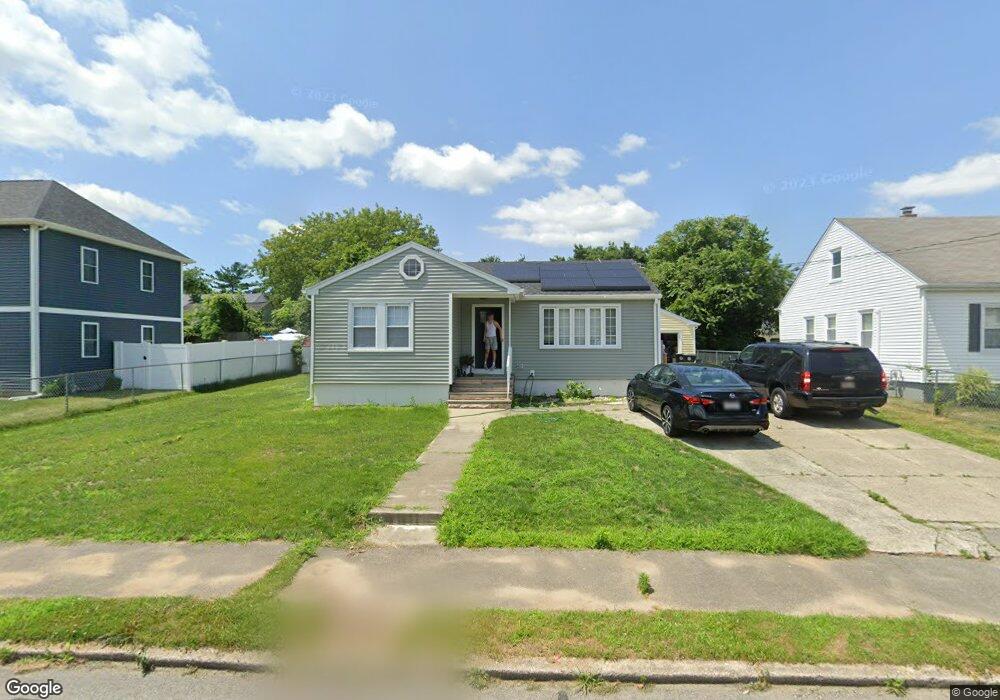 15 Saint John St, South Dartmouth, MA 02748 - photo 1