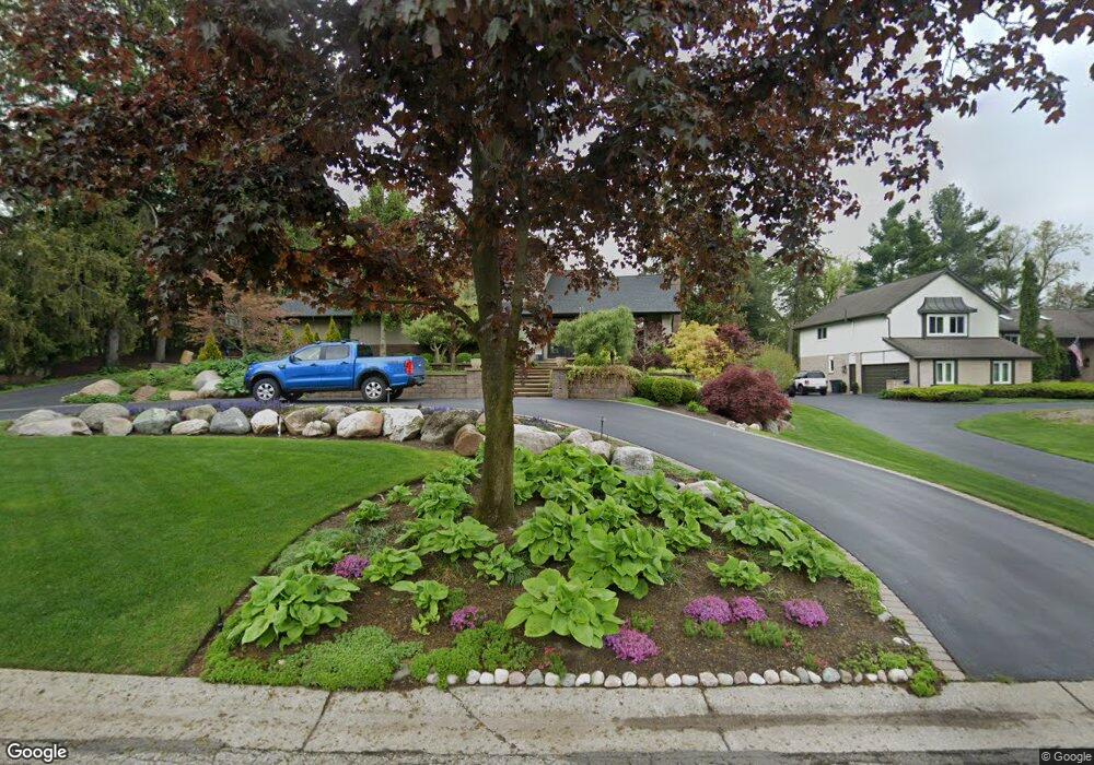 3544 Maxwell Ct, Bloomfield Hills, MI 48301 - photo 1
