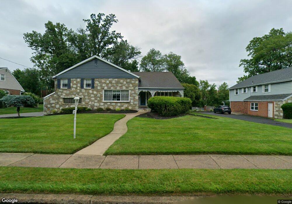 7809 Deer Run Rd, Glenside, PA 19038 - photo 1