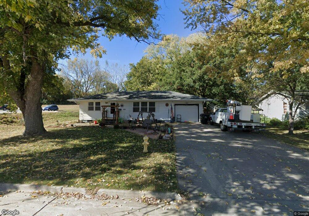 624 S 8th St, Adel, IA 50003 - photo 1