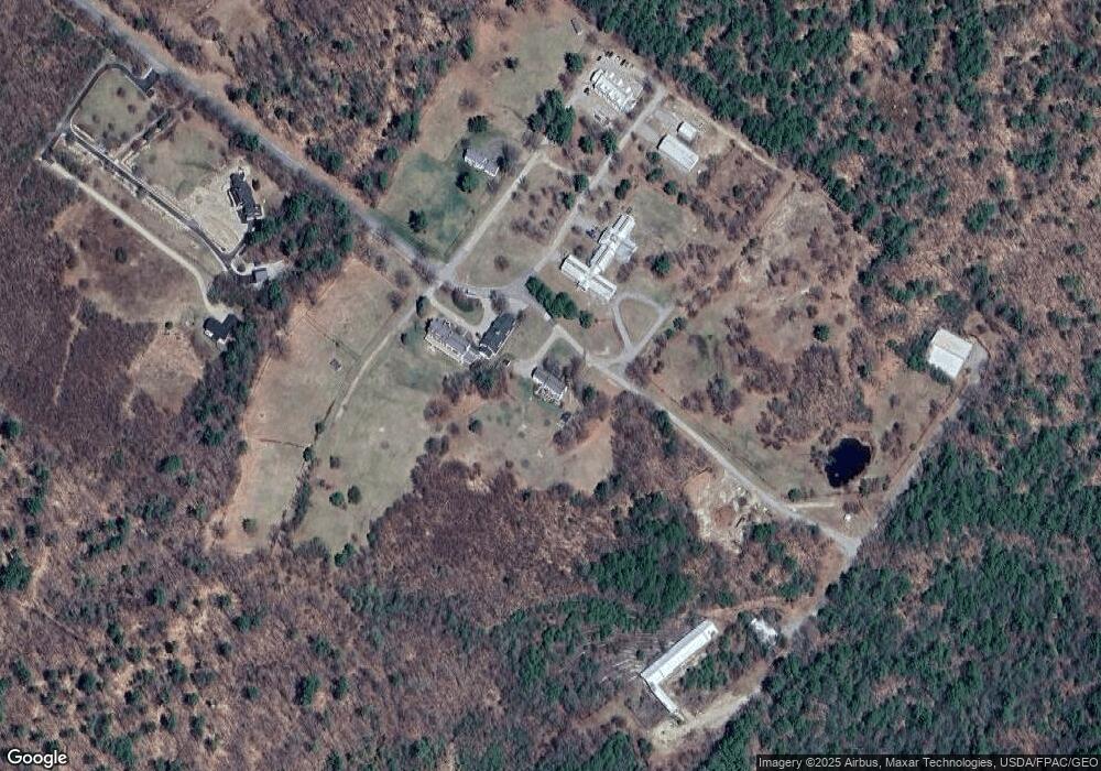 21 Winners Circle Farm, Center Tuftonboro, NH 03816 - photo 1