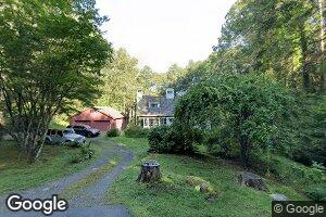 26 Falls Rd, Roxbury, CT 06783