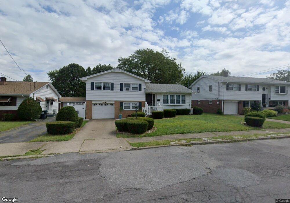 667 Quincy St, West Hazleton, PA 18202 - photo 1