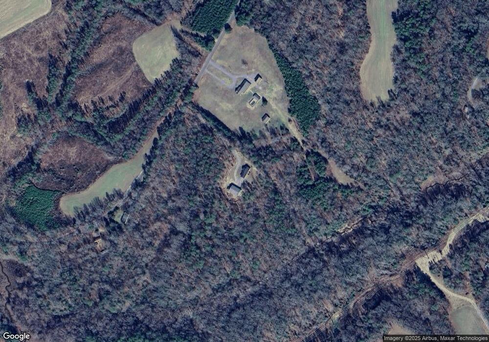 713 Johnville Rd, Dunnsville, VA 22454 - photo 1