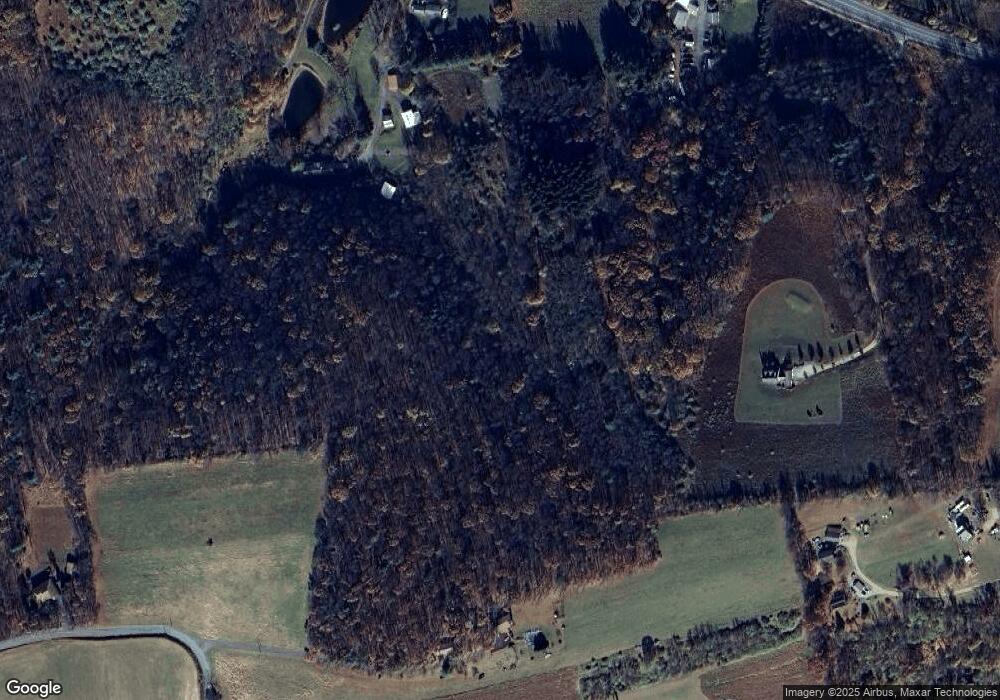 11 Twin Pond Ln, Tamaqua, PA 18252 - photo 1