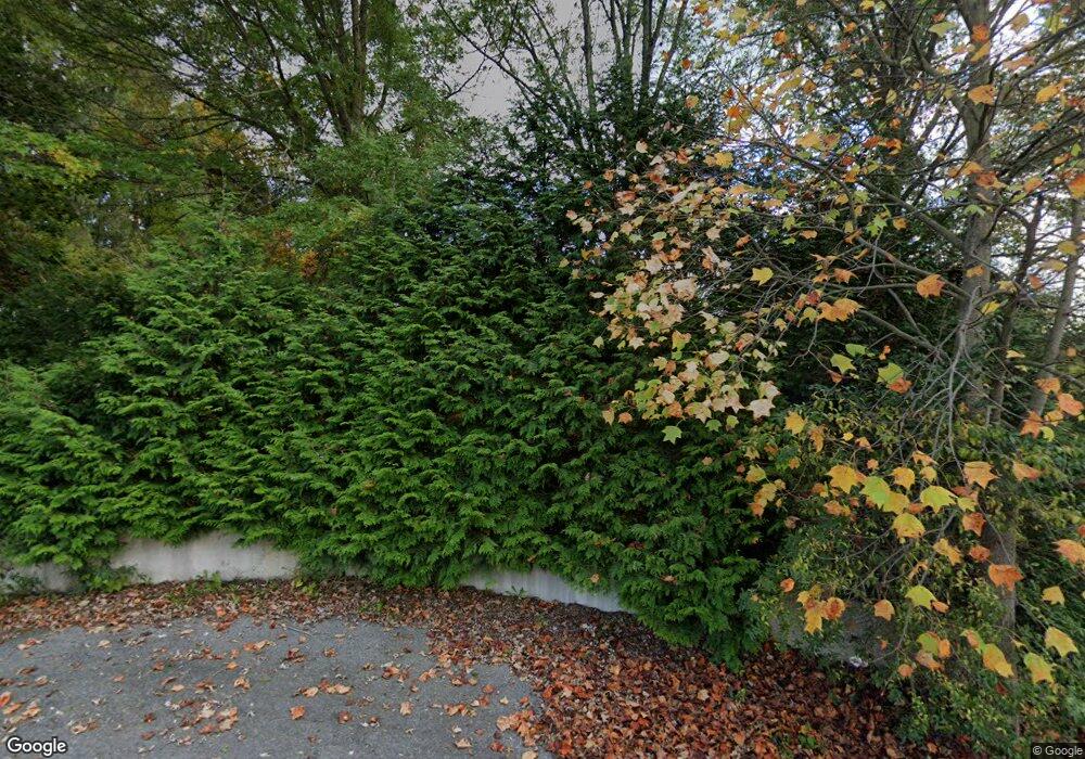 855 Green Hill Dr, Newport, PA 17074 - photo 1