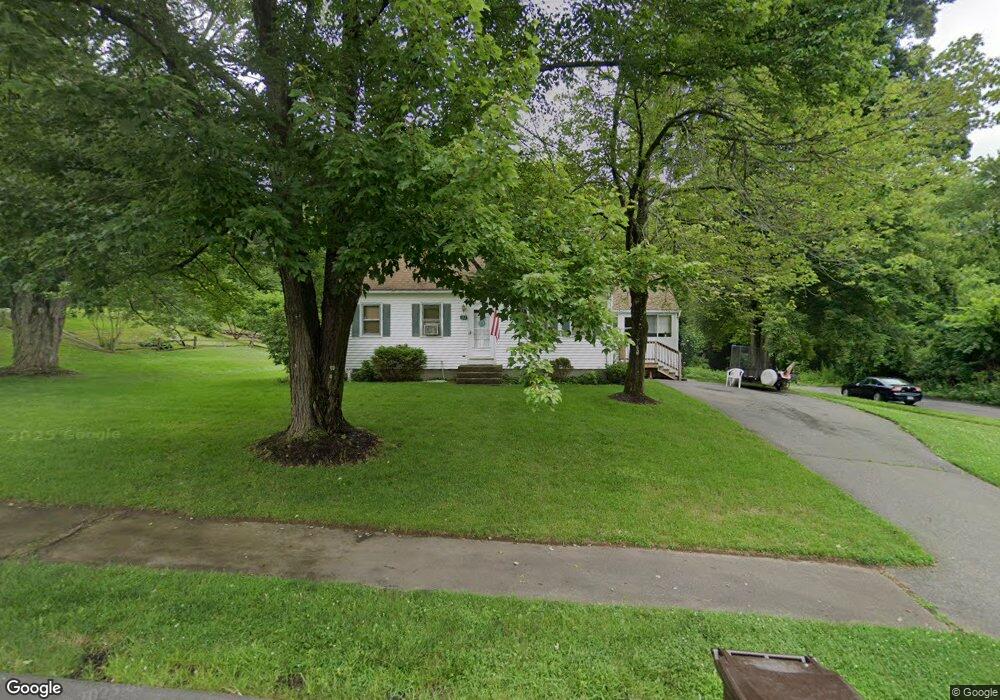 113 Bradford Dr, Feeding Hills, MA 01030 - photo 1