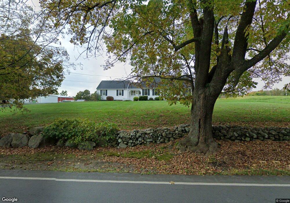 10 Merrimac Rd, Newton, NH 03858 - photo 1