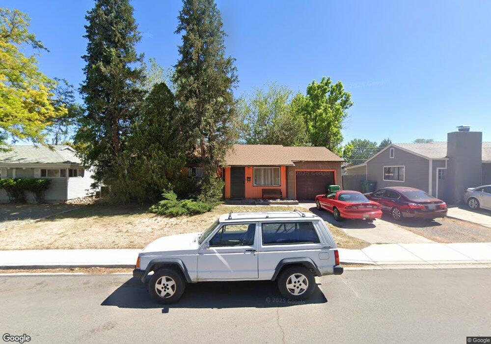 585 Tasker Way, Sparks, NV 89431 - photo 1