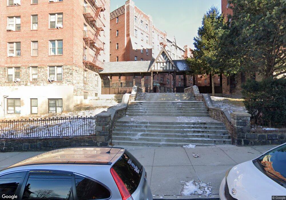 104 Highland Ave unit 7 D, Yonkers, NY 10705 - photo 1