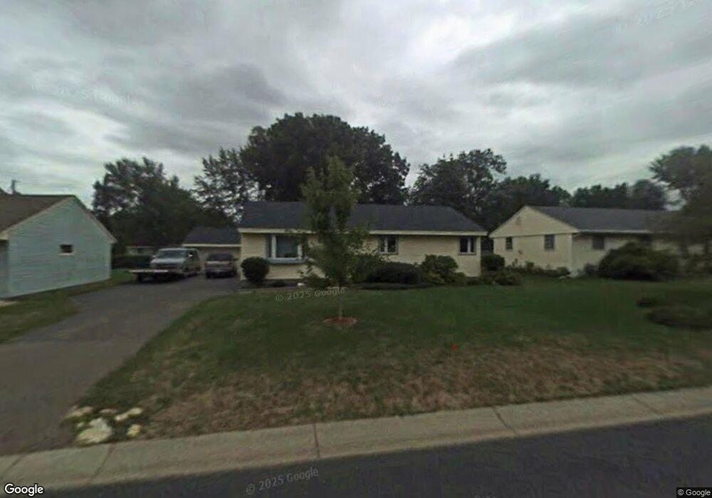 9552 Pilgrim Ln N, Maple Grove, MN 55369 - photo 1