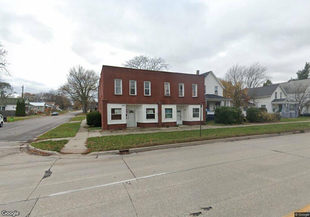 1725 10th St unit STEET, Port Huron, MI 48060 - photo 1