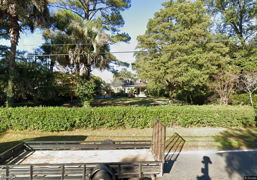 2170 Old Shell Rd, Mobile, AL 36607 - photo 1