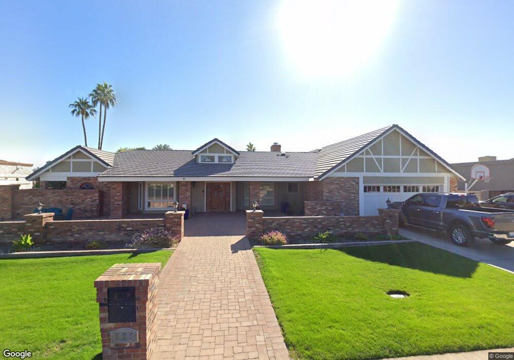 525 E Citation Ln, Tempe, AZ 85284 - photo 1