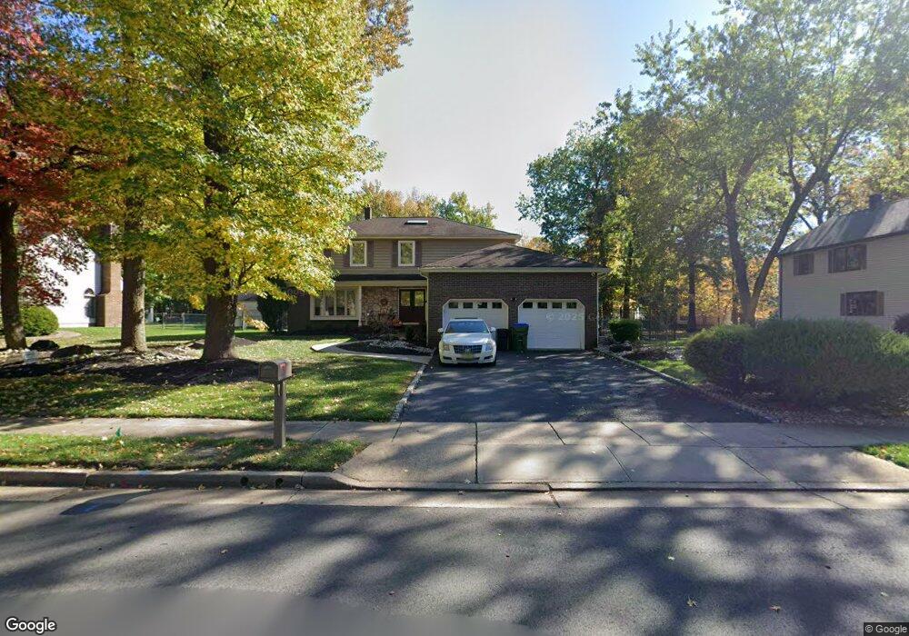 19 Fox Hill Rd, Edison, NJ 08820 - photo 1