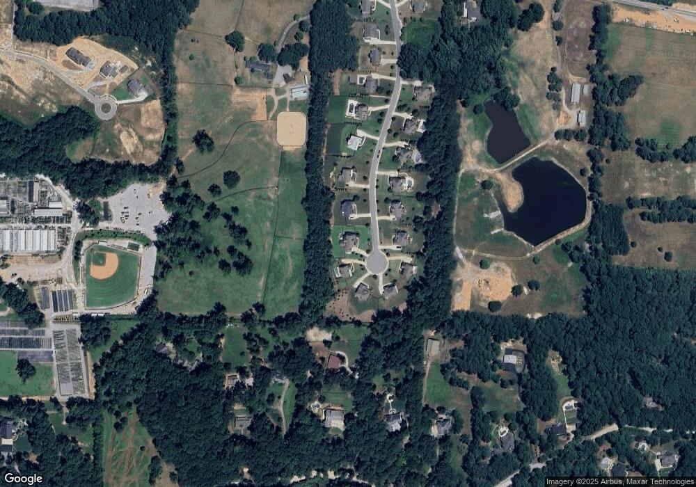 575 Killian Ln, Alpharetta, GA 30004 - photo 1