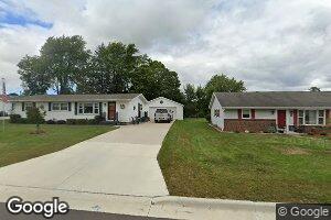 422 Laurel Dr, Francis Creek, WI 54214