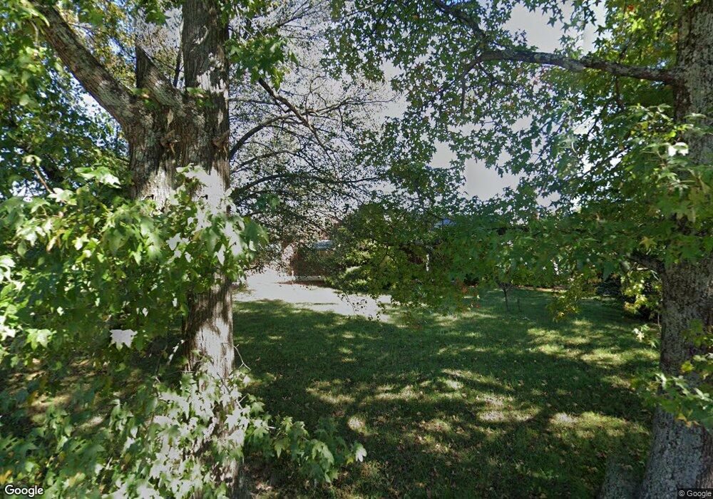 6211 Beulah Church Rd, Louisville, KY 40228 - photo 1