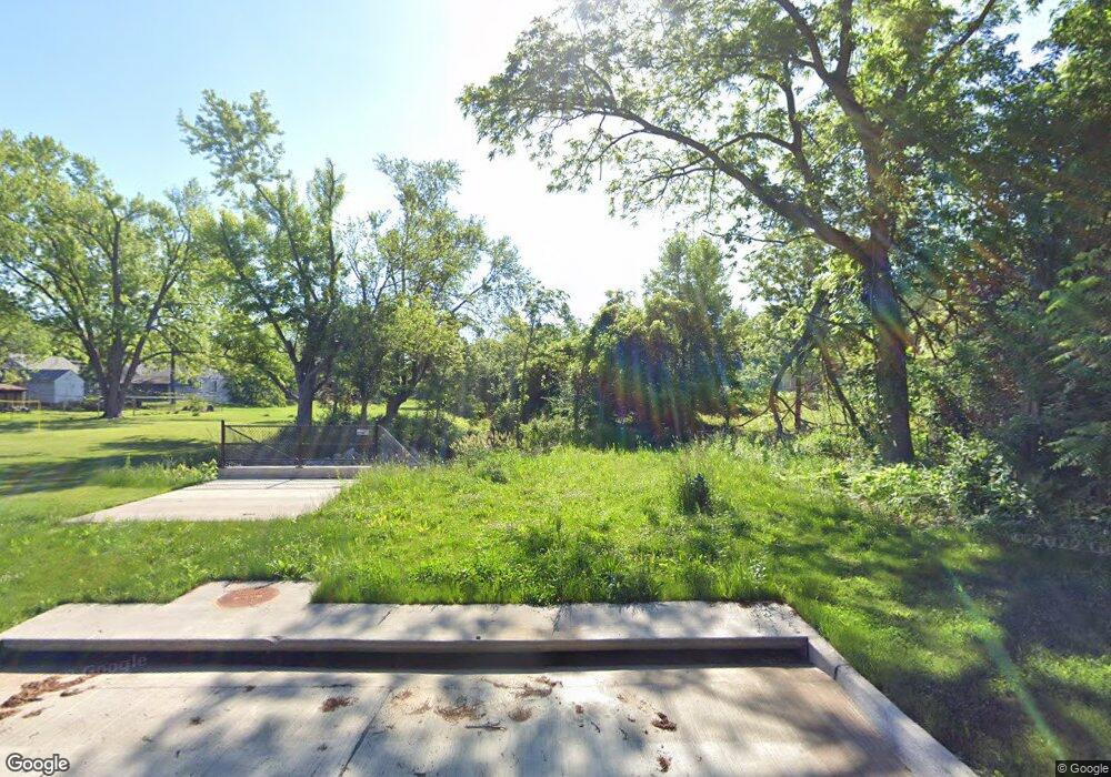 2025 North Ave NW, Cedar Rapids, IA 52405 - photo 1