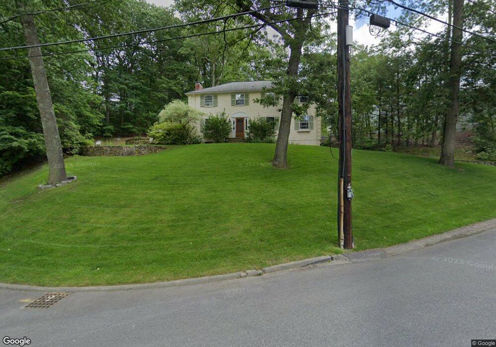 5 Sterling Rd, Wellesley, MA 02482 - photo 1