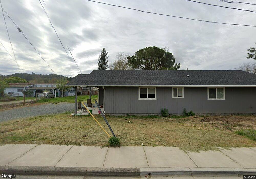 2023 McCarter Ln, Grants Pass, OR 97527 - photo 1