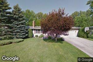 421 S Pioneer St, Warren, MN 56762