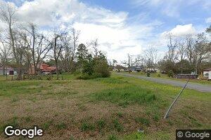 210 W Revels Ave, Lenox, GA 31637