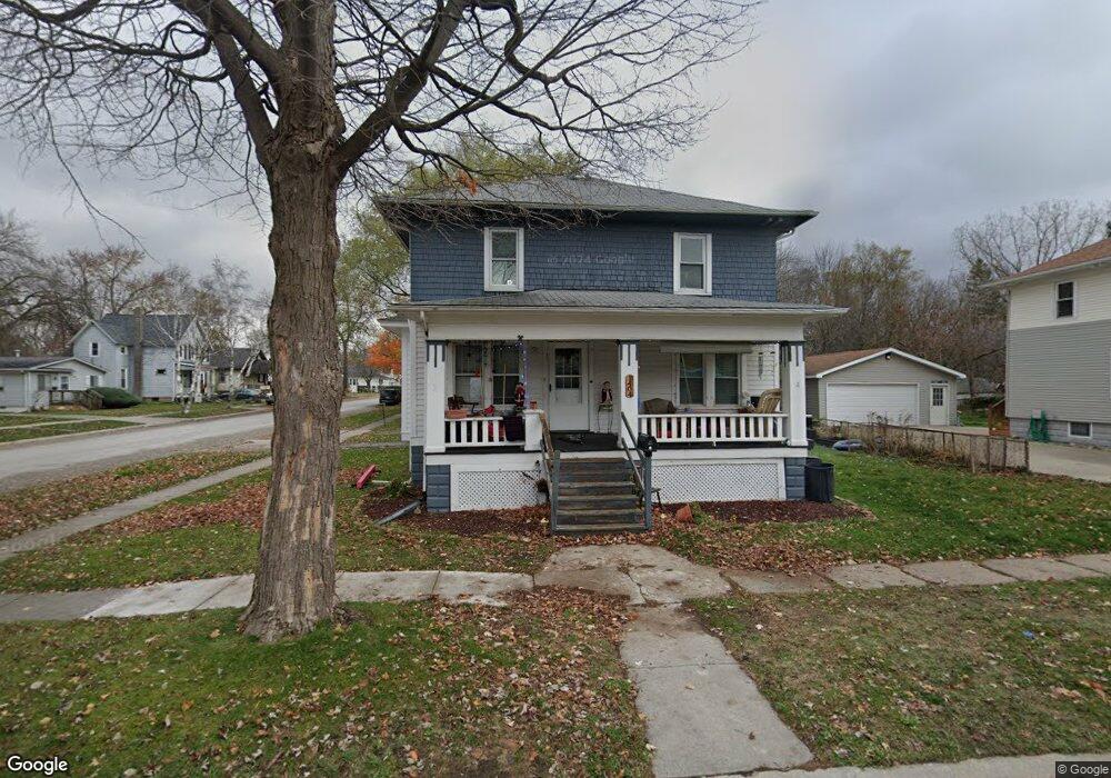 1404 12th St, Port Huron, MI 48060 - photo 1