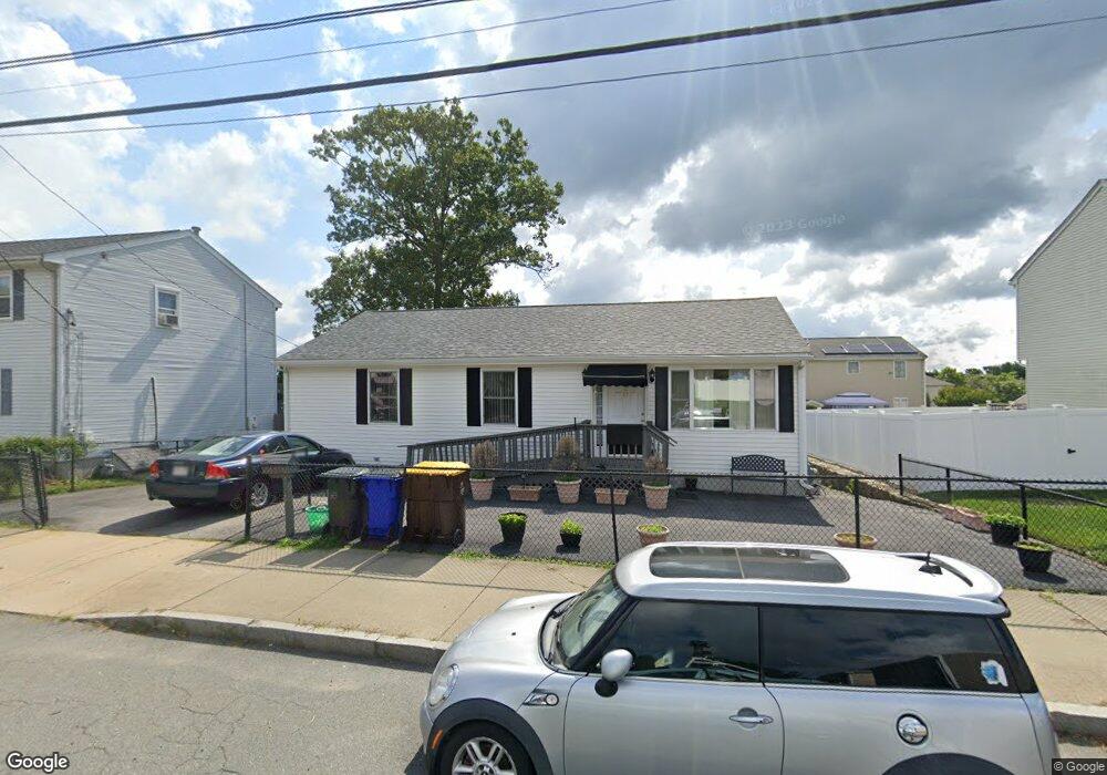 720 Jefferson St, Fall River, MA 02721 - photo 1